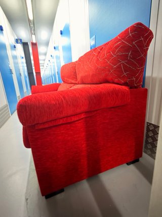Sofá 3 plazas rojo como nuevo
