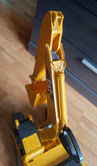 Escavatore Bruder Caterpillar con cingoli