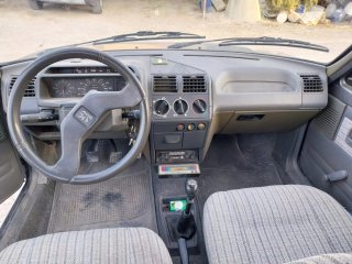 Peugeot 205 1988