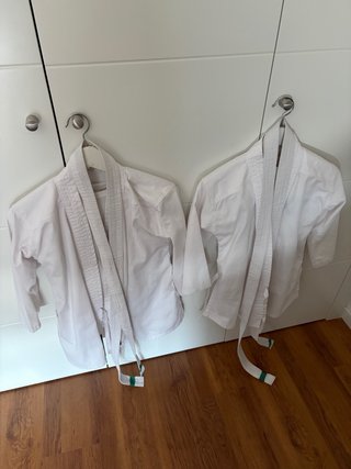 2 Kimonos Karate Niño Talla M (9-10 años)