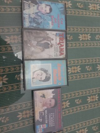 Lotes de 4 Casetes