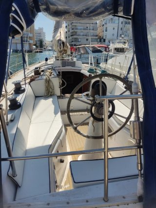 Amarre y velero