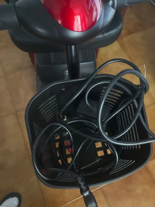 Scooter Eléctrica Pride Go Go Negra/Roja
