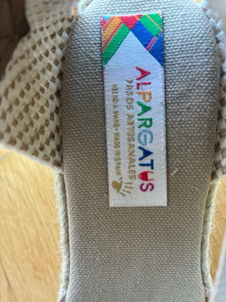 Alpargatas cuña artesanales T.36. Un solo uso.