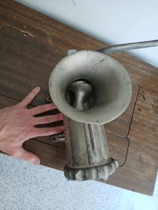 Trituradora de carne ELMA 22