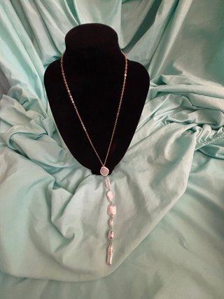 Collar de perlas imitación irregulares plateado