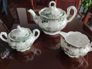 Juego de té La Cartuja de Sevilla