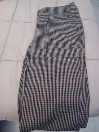 Pantalón cuadros Stradivarius