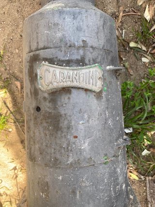Farola de jardín de hierro Carandini