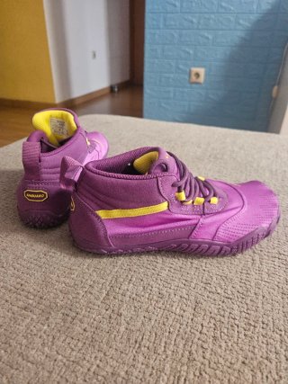 Botas Saguaro Moradas Talla 36
