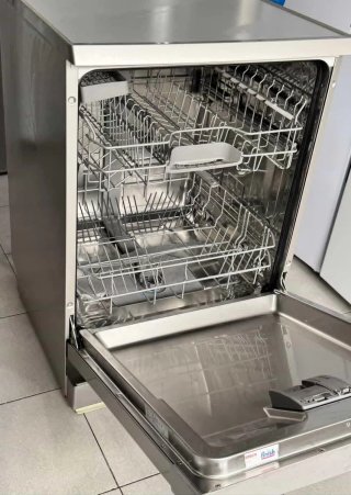 LAVAVAJILLAS MARCA BOSCH EN INOX SILENCEPLUS