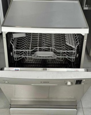 LAVAVAJILLAS MARCA BOSCH EN INOX SILENCEPLUS