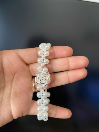 Pulsera perlas flor oro blanco hecha a mano