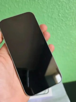 iPhone 15 128GB Verde