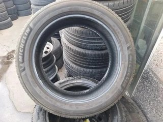 235 50 R19 103W Michelin - 1 neumático km.0