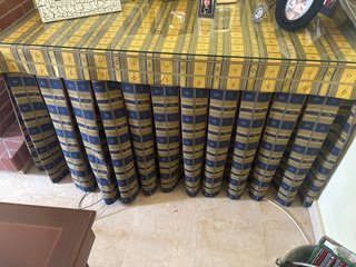 Mesa camilla con tela y cristal