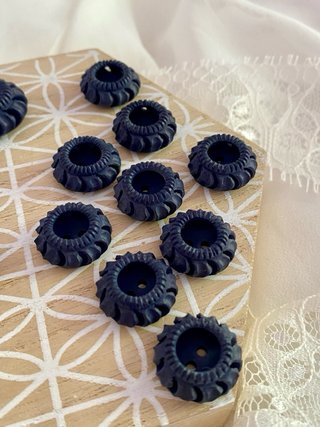 16 bottoni anni '50 blu 18-22 mm
