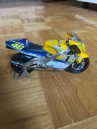 Honda NSR 500 2001 Valentino Rossi 1:12