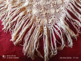 Manton Manila Ganchillo y flecos