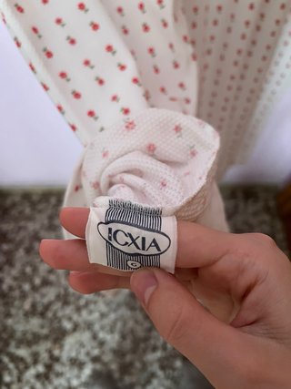 Bata con estampado flores
