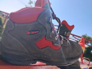 Botas Chiruca Hiking Talla 39 Gris/Rojo