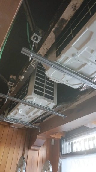 Se hacen trabajos de albañileria, pladur, etc etc