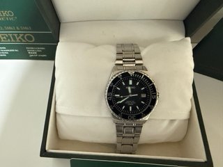 Reloj Seiko Kinetic 100m automático acero