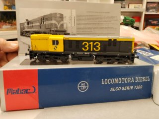 Locomotora Mabar Renfe ALCO Serie 1300 HO 313
