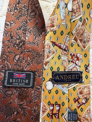 2 Corbatas Vintage Estampadas