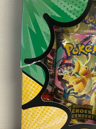 Caja Pokémon Mega Meganium EX