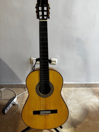 Guitarra artesana valeriano bernal prodigio