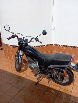 Yamaha 250 Especial