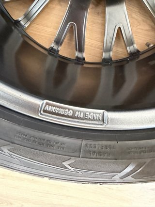 Jantes 20 com pneus Goodyear novos
