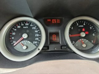 RENAULT MEGANE FULL EXTRAS. SOLO 161000 KMS