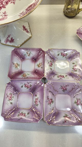 Limoges todo al rosa ! Juego de merienda .