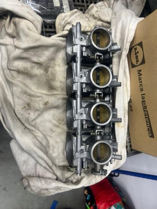 Kawasaki ZX750L Proyecto Sin Terminar