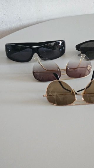 Lote de gafas de sol