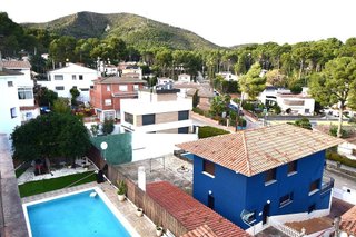 Chalet en venta en Montmar en Castelldefels