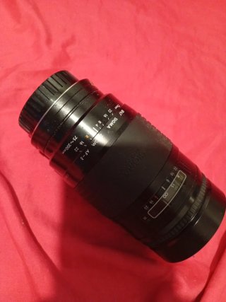 Objetivo Sigma Zoom 75-200mm f/4-5.6 AF vintage