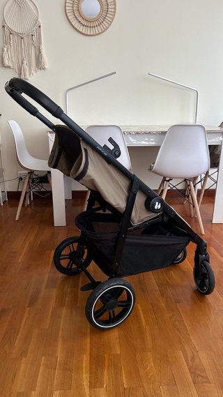 Silla de paseo color beige