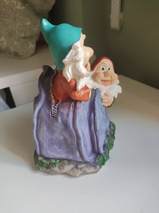 Hucha decorativa de gnomos