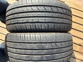 3 Llantas Seat 17” con Neumáticos
