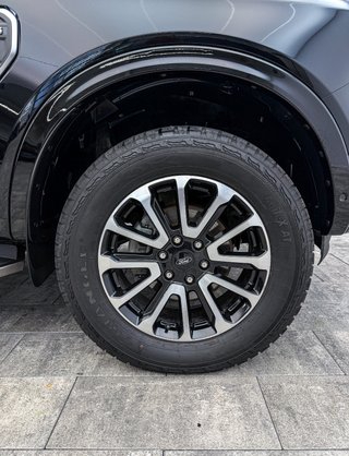 Ford Ranger V6 Platinum e-4WD automático 2023