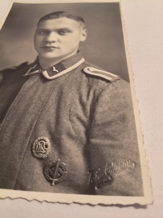 Militaria Foto Luftwaffe com Distintivos DRL e SA