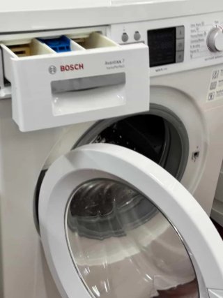 LAVADORA DE CARGA FRONTAL MARCA BOSCH DE 7 KILOS