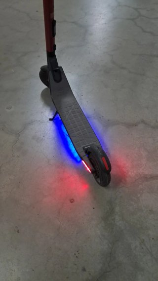 Patinete Eléctrico Seat Segway Ninebot.