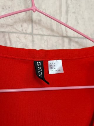 Top corto H&M rojo