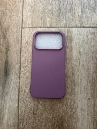 Funda iPhone 17 Pro Morada