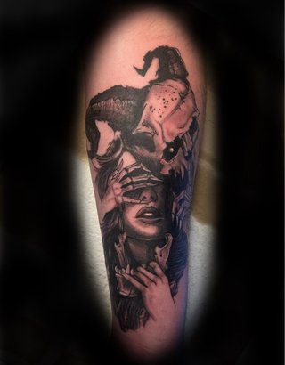 Tatuaje profesional