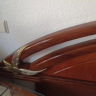 Cabecero de madera curvo